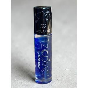 Blossom Zodiac Sign Vanilla Scented Roll-On Lip Gloss Shine Crystals Aquarius